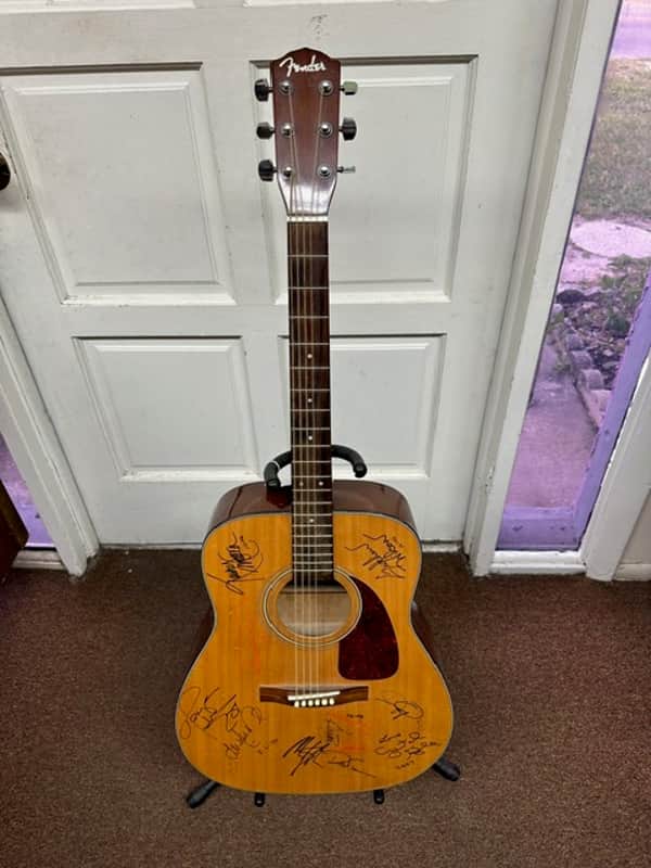 Used Fender DG-7 Acoustic Guitar w/ Signatures, Signed Autographed by Crystal Gayle, Kathy Mattea, and MORE!! image 1