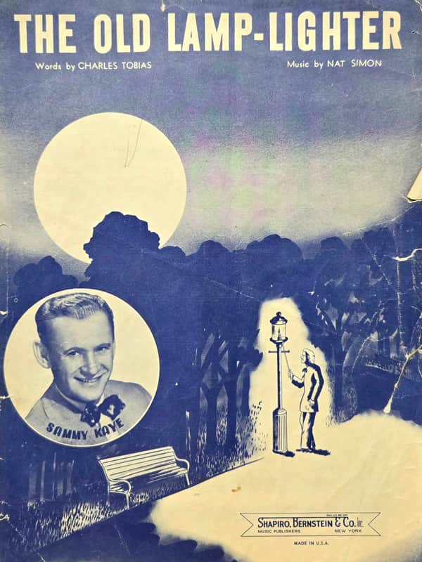 (USED/VINTAGE Sheet Music) The Old Lamp-Lighter - Sammy Kaye - Piano/Vocal/Chord Names image 1