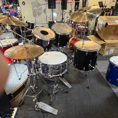 Pearl Export series 5 piece drum set/hardware/cymbals/throne 2015 - Black image 6