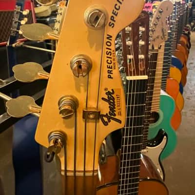Fender Precision Special Bass with Maple Fretboard 1980 - 1983 - Arctic White image 3