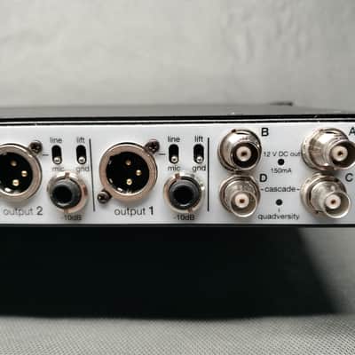 Shure AD4Q Axient Digital wires quad receiver 2020 - Black image 7