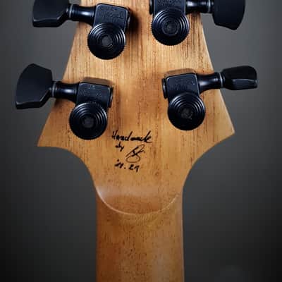 Manuel Ali Guitars X6 *Dawn of the Samurai* 2021 Explorer image 10