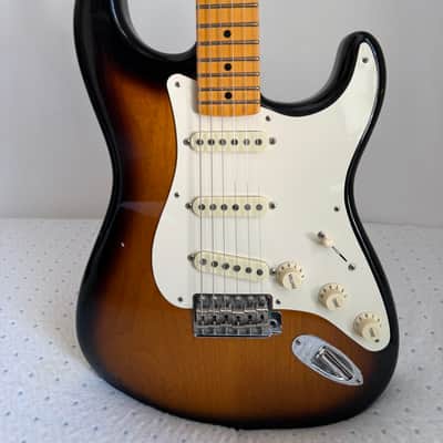 Fender Eric Johnson Stratocaster Maple Fingerboard 2018 - 2 Color Sunburst image 1