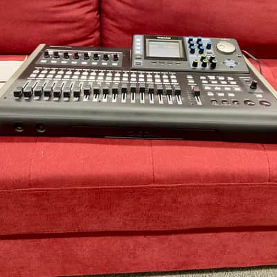 TASCAM Dp-24SD 24-track Digital Multitrack Recorder and Workstation image 7