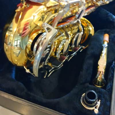 Yamaha YAS-23 Alto Saxophone - Super Clean image 7