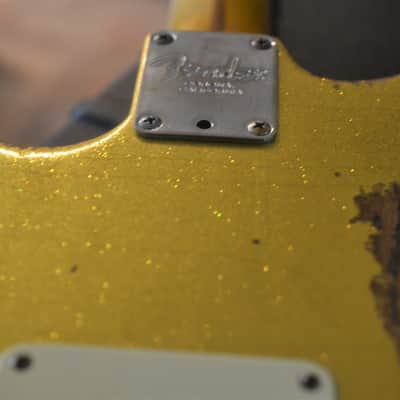 American Standard Fender Stratocaster Custom Relic Gold Sparkle image 18