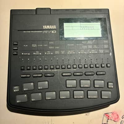 Yamaha RY10 Rhythm Programmer