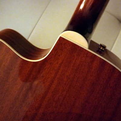 Fender CD320ASCE - Solid Spruce Top & Solid Mahogany Bk & Sides, w/Fishman Electronics image 13