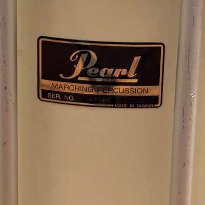 Pearl Free Floating 11 x 14" Marching Snare Drum 12 Lug image 2