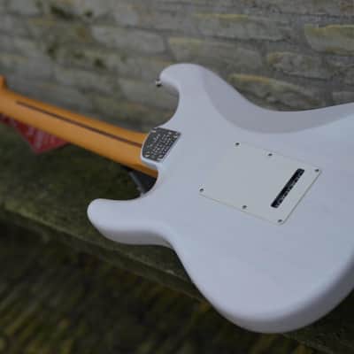 Fender American Ultra Luxe Vintage '50s Stratocaster, Maple Fingerboard - White Blonde image 11