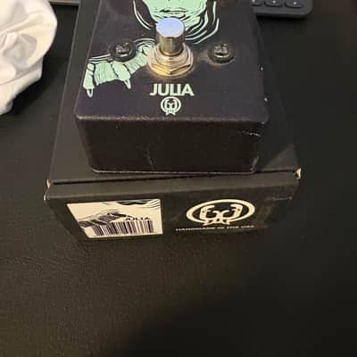 Walrus Audio Julia Chorus / Vibrato 2017 - 2019 - Purple image 4