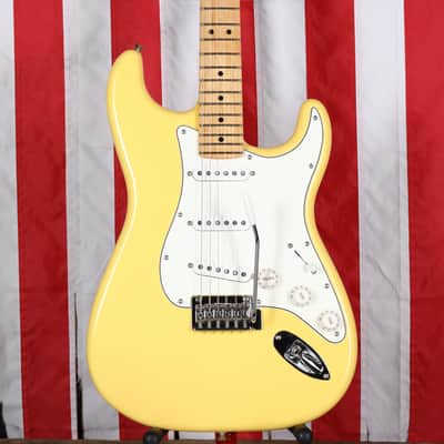 Fender Player Stratocaster with Maple Fretboard - Buttercream image 1
