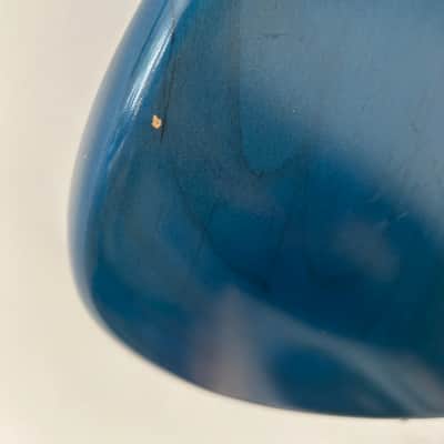 Fender Highway one Stratocaster with maple Fretboard 2003 - Sapphire Blue Transparent image 13