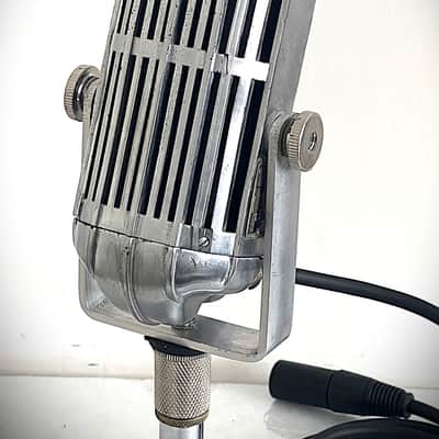 1940's era AMERICAN D9T Dynamic dual-element Microphone w/stand & cable image 10