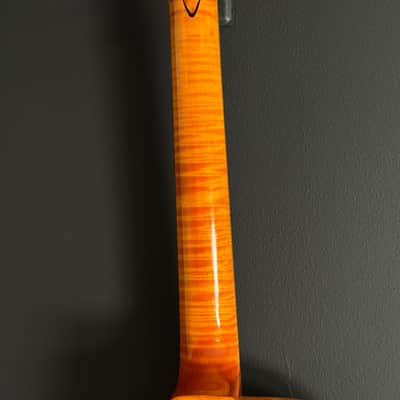 1996 McCurdy "Vie et Arte" Acoustic Archtop with One Piece Back image 14