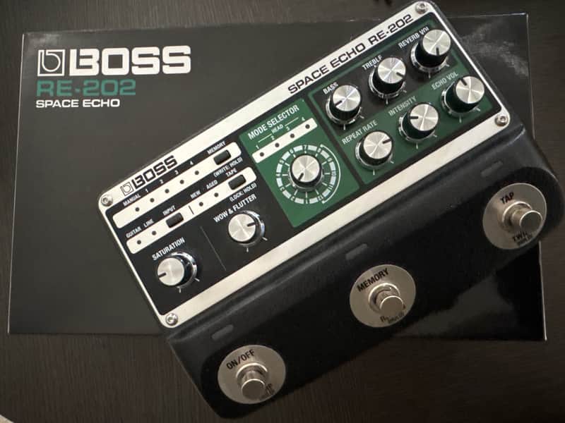 Boss RE-202 Space Echo
