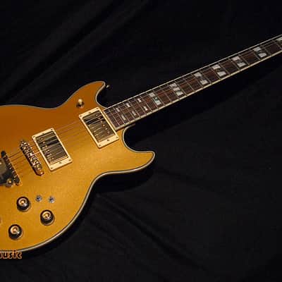 Ibanez AR320  Gold Top image 2