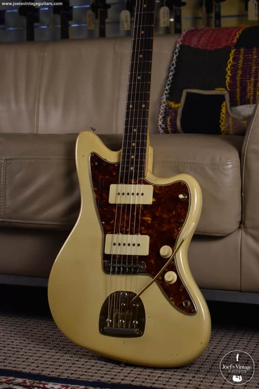 Fender Jazzmaster 1961 - Blonde Refinish w Factory Gold Hardware