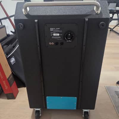 Ampeg SVT-610HLF Classic Series 600-Watt 6x10" Bass Speaker Cabinet 2007 - Present - Black (WITH SOFT CASE) image 5
