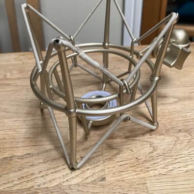 Warm Audio WA-87 (Original Version) Large Diaphragm Multipattern Condenser Microphone image 7
