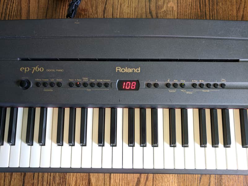 Roland EP-760 digital piano image 1