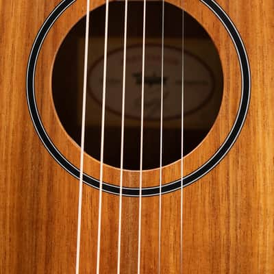 Taylor BTe-Koa Baby Taylor Acoustic/Electric Guitar with Gig Bag image 10