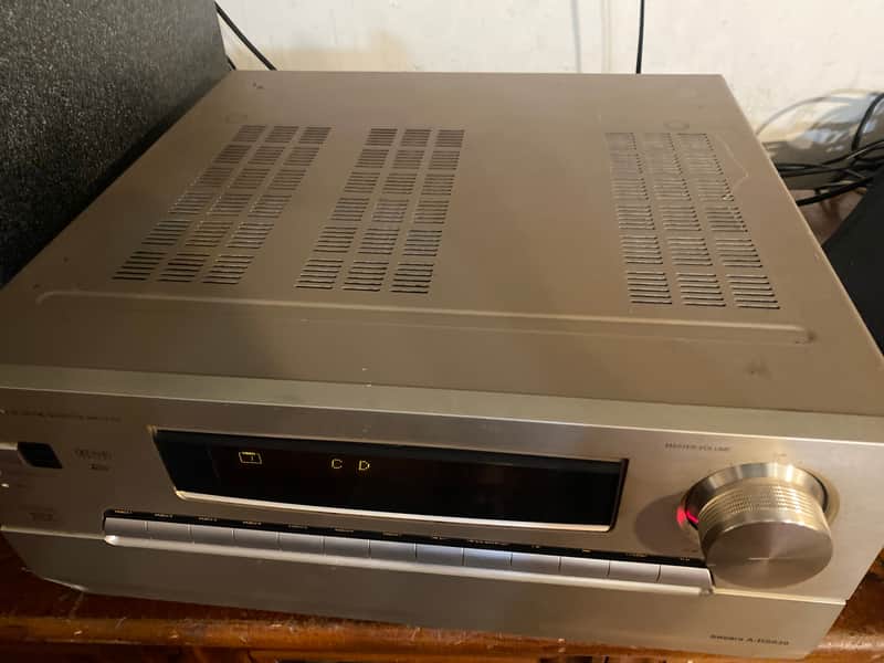 Onkyo integra av digital surround amplifier japan version A-DS939