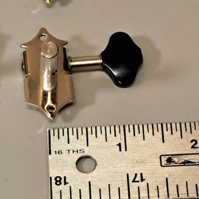 Wilkinson Vintage Open Gear Back Ukulele Tuning Machines -Set of 4 (2+2) - Chrome Finish with Black Knobs image 7