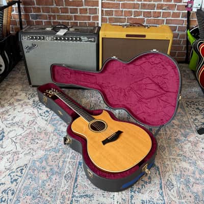 Used Taylor 2009 Custom Grand Auditorium Natural OSHC image 11