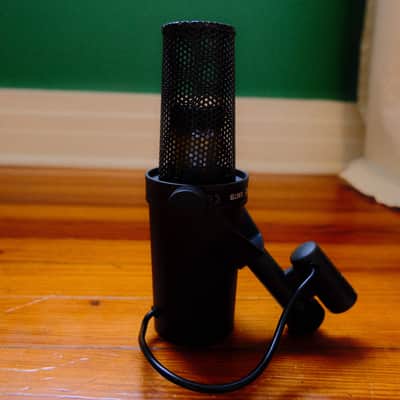 Shure SM7B + Crimson Audio Mogaine Mic Booster image 7