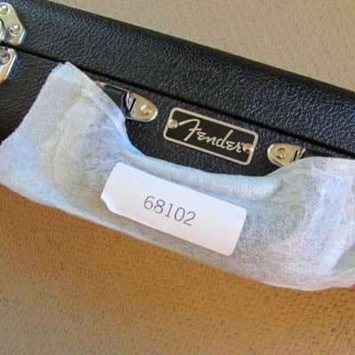 Fender Custom Shop Center Pocket Hard Shell Case Black w/Black Interior NM/M image 3