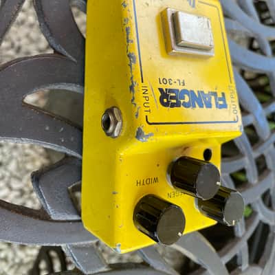 Ibanez FL-301 Flanger 1980s - Yellow image 5