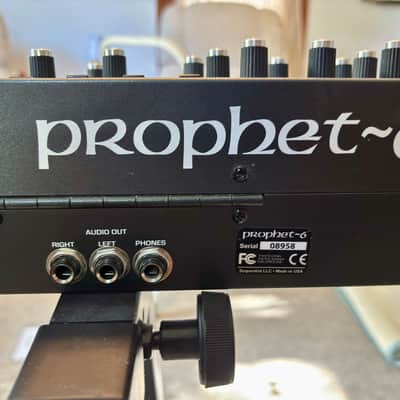 Sequential Prophet-6 49-Key 6-Voice Polyphonic Synthesizer 2018 - 2020 - Black with Wood Sides image 4