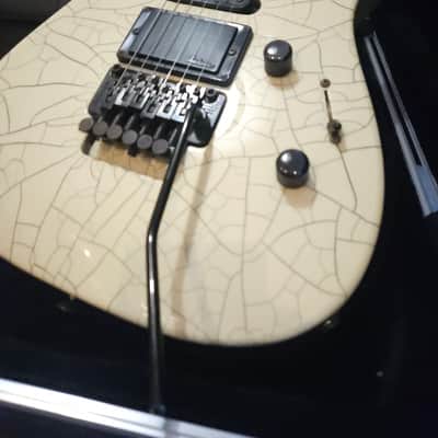 Charvel 375 Deluxe with Rosewood Fretboard 1989 - 1991 - Desert Crackle image 9