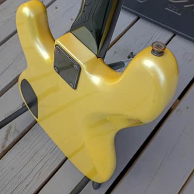 1985 Fender Jazz Bass Special Champagne Pearl image 17