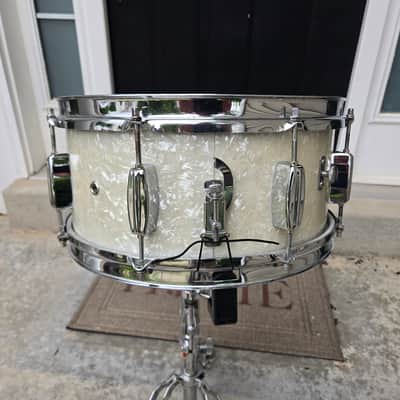 Rogers 6.5x14 wooden snare drum 1960s - white Marine Pearl image 2