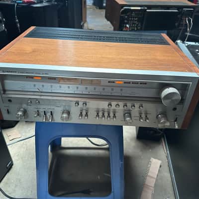 Pioneer SX-850 65-Watt Stereo Solid-State Receiver 1976 - 1978 - Silver image 3