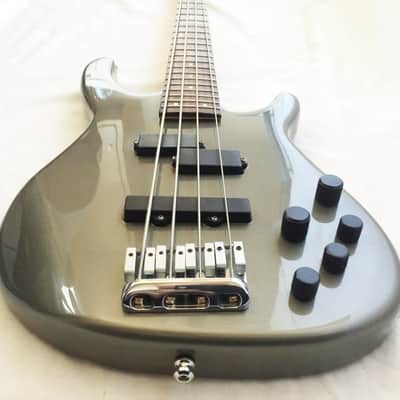 FENDER Dimension IV P/J 4-String Active Bass- 2004 Made in Mexico. Sounds Great ! image 5
