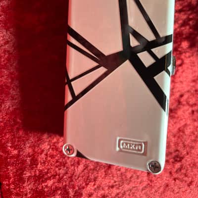 MXR EVH90SE Phase 90 35th Anniversary 2010s - Black/White image 8
