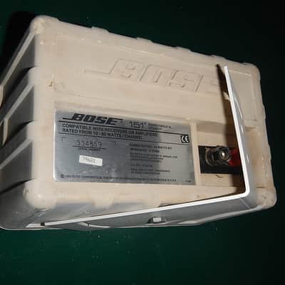Bose 151 Indoor/Outdoor Environmental Speakers - 2 pairs in white image 18