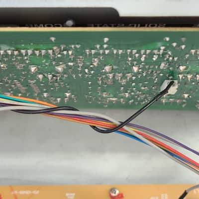 Kustom TRB-400 400 Watt Tube PreAmp Tuck N Roll Bass Amplifier Head image 16