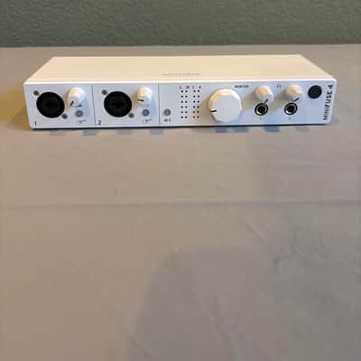 Arturia MiniFuse 4 USB-C Audio Interface 2021 - Present - White image 1