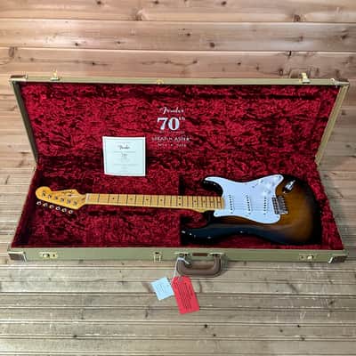 Fender 70th Anniversary American Vintage II 1954 Stratocaster Electric Guitar - 2-Color Sunburst image 6