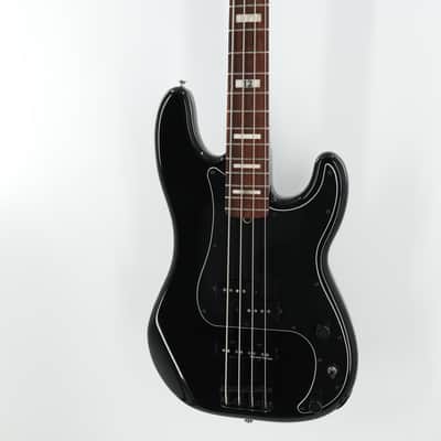 Fender Artist Series Duff McKagan Deluxe Precision Bass with Rosewood Fretboard - Black w/ Fender Gigbag image 4