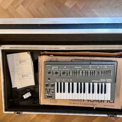 Roland SH-101 32-Key Monophonic Synthesizer 1982 - 1986 - Gray image 1
