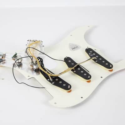 2002 Fender ST-62 Vintage 1962 Reissue Stratocaster Loaded Pickguard Folk Flowers Custom Graphic Crafted in Japan image 2