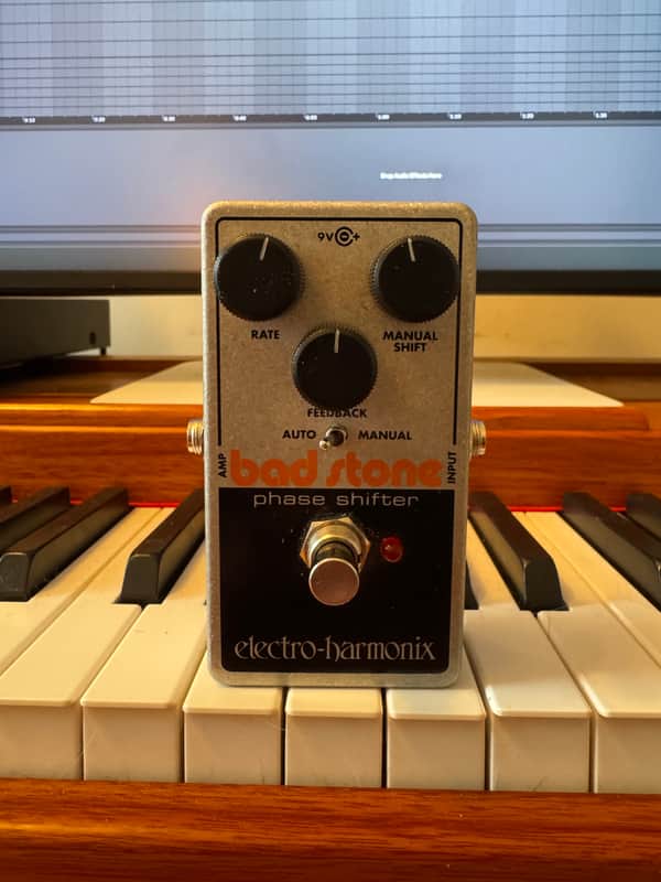 Electro-Harmonix Bad Stone Phase Shifter