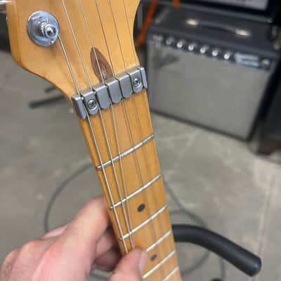 Fender Strat Plus Deluxe with Maple Fretboard 1991 - Sunburst image 3