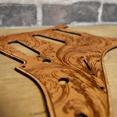 Fender 099-2347-509 Stratocaster HSS Shawbucker / Gen 4 Noiseless 11-Hole Pickguard 3-Ply Pre-Wired 2010s - Parchment image 3