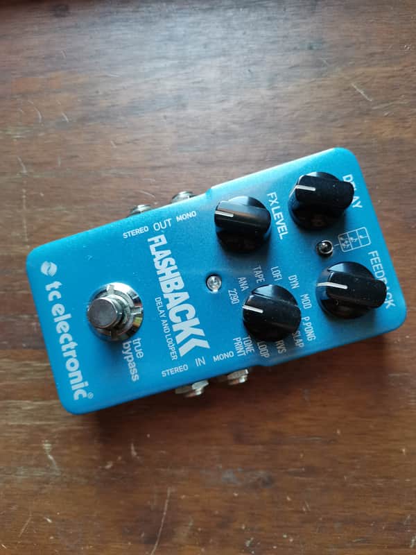 TC Electronic Flashback Delay & Looper 2014 - 2017 - Blue image 1